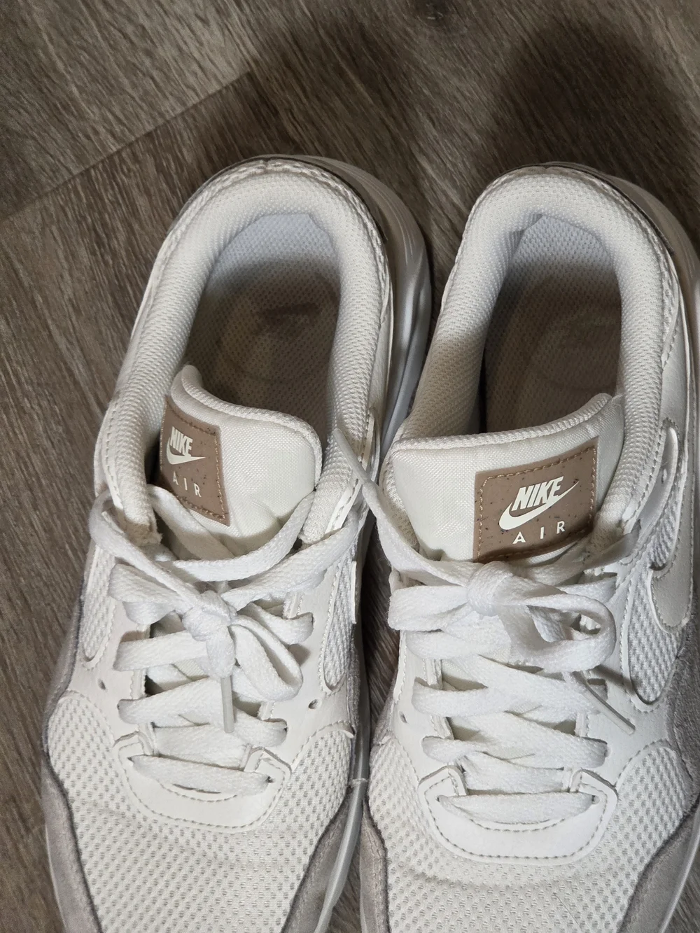 Nike Air Max SC Women’s Size 9.5 White Gray Tan Sneakers CW4554-108
